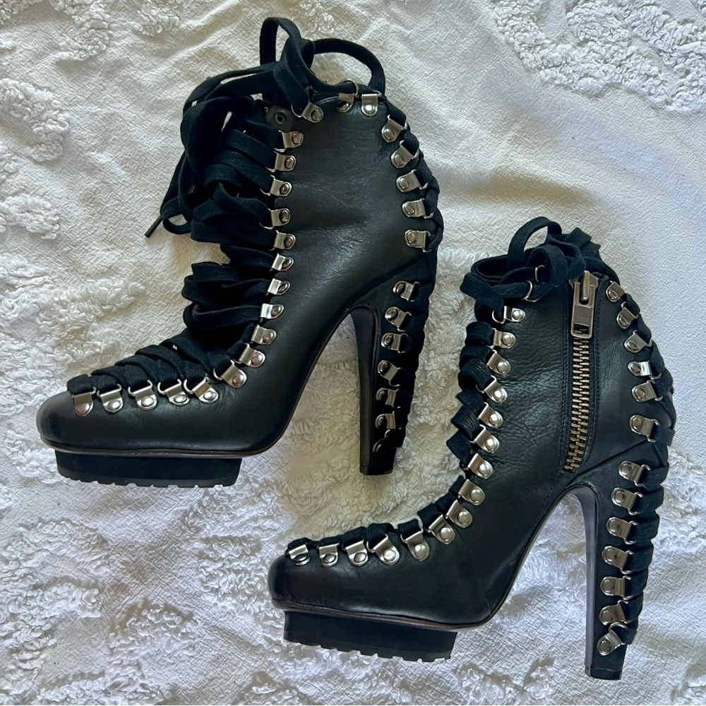 United Nude Crazy Lacy Lace Up Leather Ankle Boots 8